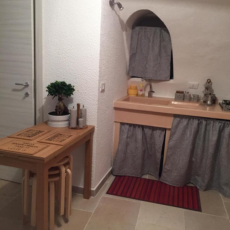 Appartamento Annamaria Ostuni Habitación foto